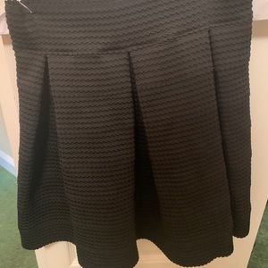 Black Scalloped Pleated Devin Skirt